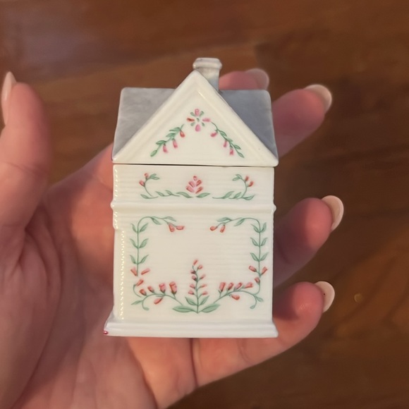 LENOX SPICE VILLAGE Vintage 1989 Clove Spice Jar Never Used - Picture 2 of 6